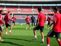 开云体育官网入口-曼联赛前训练公开，备战世俱杯冲刺